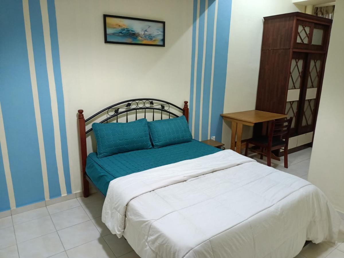 Oyo Home 90419 Sahar Guesthouse Malacca 外观 照片