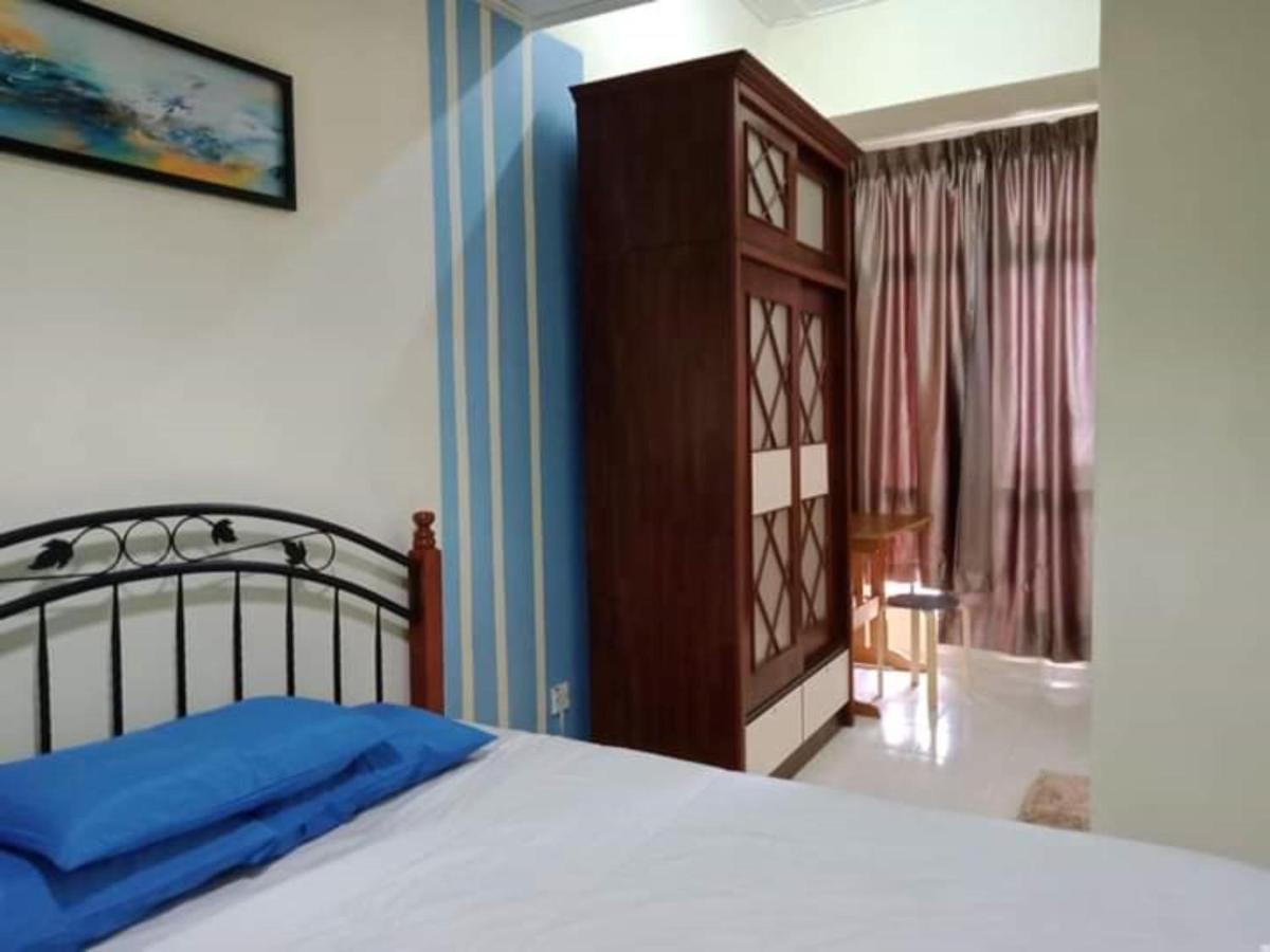 Oyo Home 90419 Sahar Guesthouse Malacca 外观 照片
