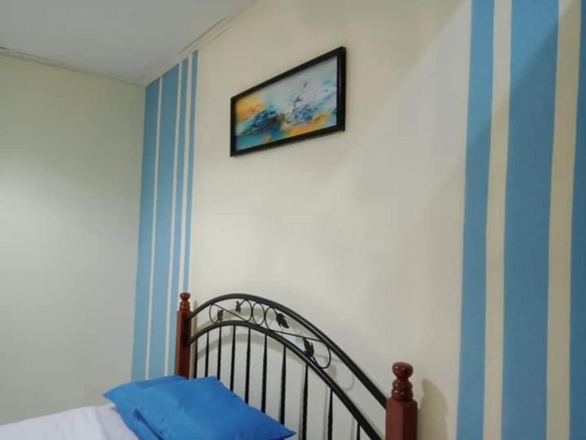 Oyo Home 90419 Sahar Guesthouse Malacca 外观 照片